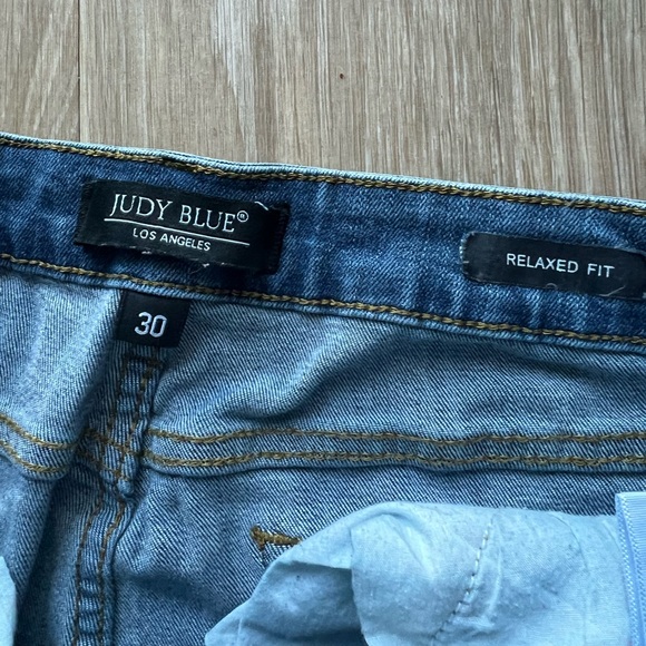 Judy Blue Relaxed Fit Jeans Size 30 Mid Rise Distressed - Picture 6 of 7